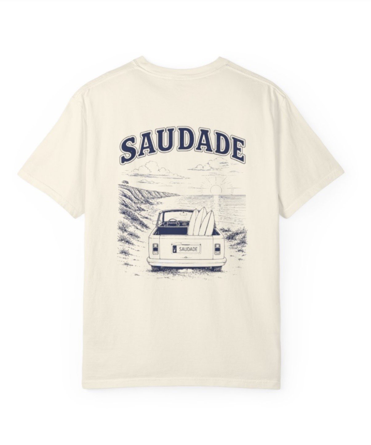 T-shirt creme vista de costas com ilustração Saudade